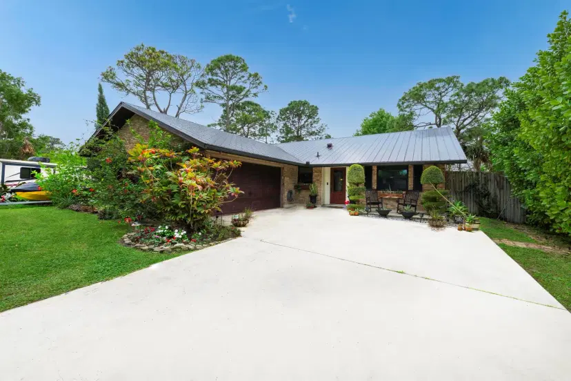 Picture of 8876 SE Sunset Drive, Hobe Sound FL 33455