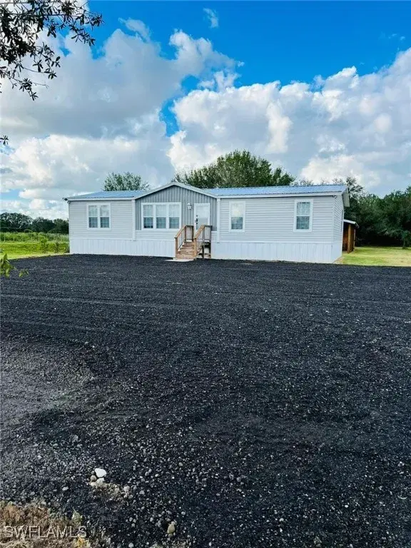 Picture of 175 Bald Cypress Ave, Clewiston FL 33440