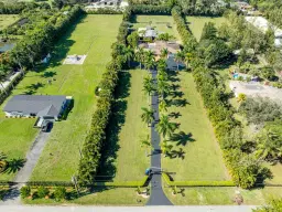 Picture of 5161 Thoroughbred Ln, Southwest Ranches, FL 33330