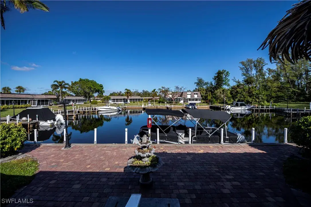 Picture of 5705 Harbour Club Rd, Fort Myers, FL 33919