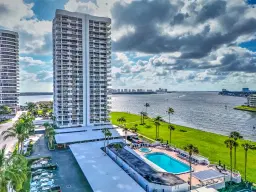 Picture of 123 Lakeshore Drive 745, North Palm Beach, FL 33408