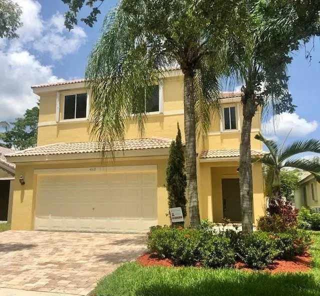 Picture of 4319 Greenbriar Ln, Weston FL 33331