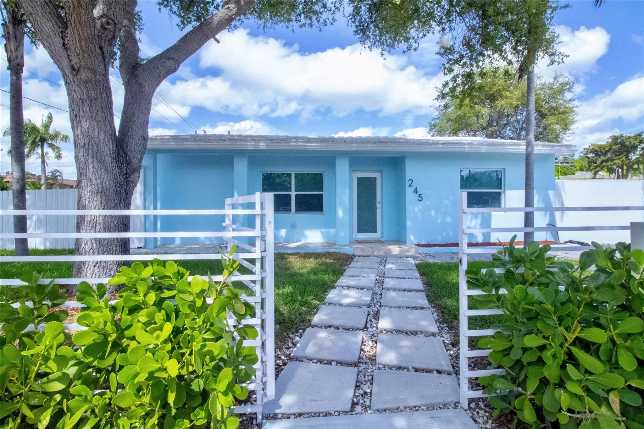 Picture of 245 SW 20Th St, Fort Lauderdale, FL 33315