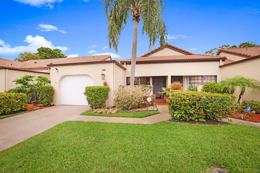 Picture of 8434 Mooring Circle, Boynton Beach FL 33472