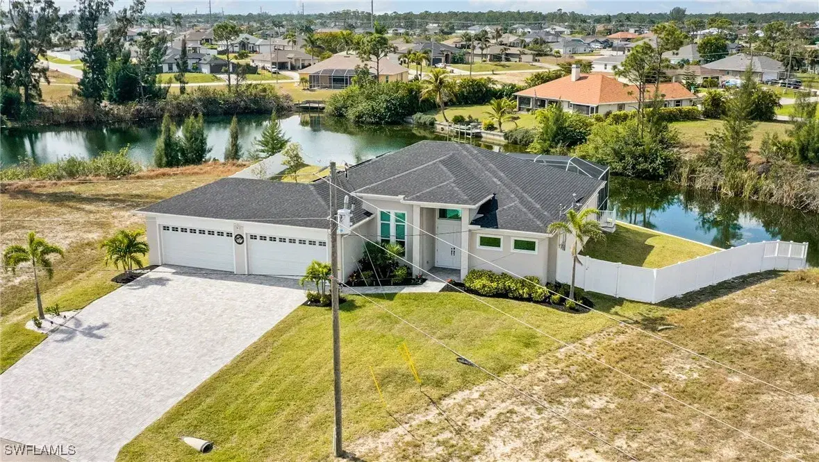 Picture of 2702 NW 22Nd Ave, Cape Coral, FL 33993