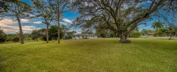 Picture of 5140 Horseshoe Circle N, West Palm Beach, FL 33417