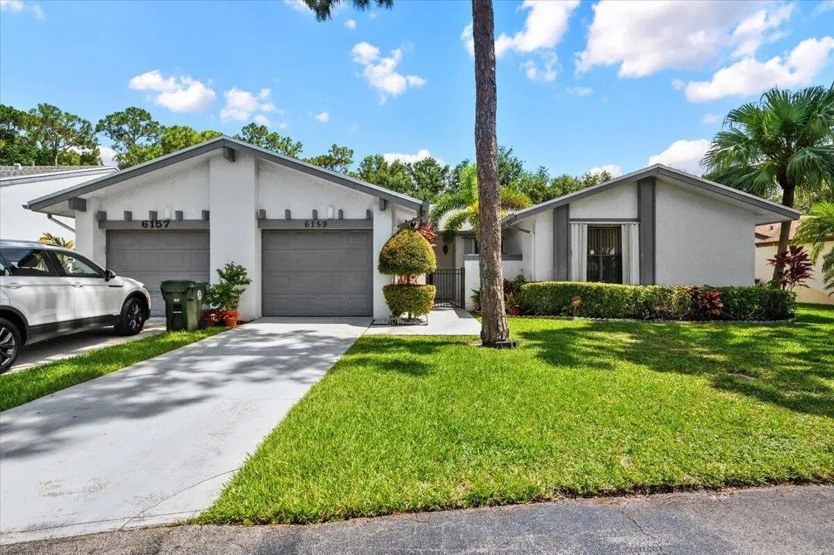 Picture of 6159 Elsinore Circle, Greenacres, FL 33463