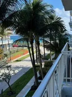 Picture of 701 SE 21St Avenue 302, Deerfield Beach FL 33441