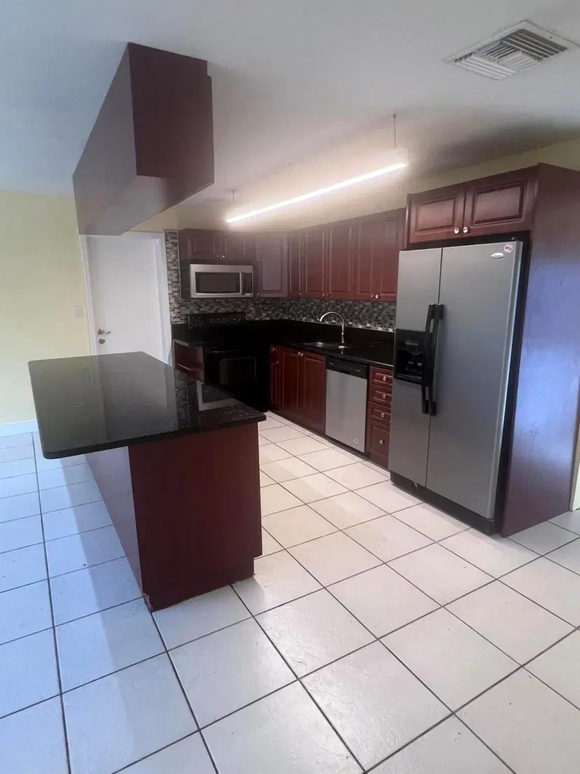 Picture of 1530 S 24Th Court, Riviera Beach FL 33404