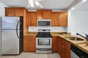 Picture of 1911 Sabal Palm Dr 205, Davie FL 33324