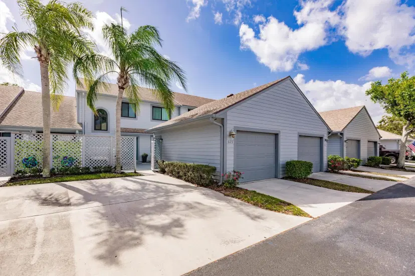 Picture of 6115 SE Georgetown Place 1006, Hobe Sound FL 33455