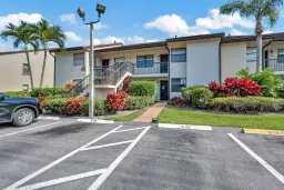 Picture of 7650 Tahiti Ln 102, Lake Worth, FL 33467