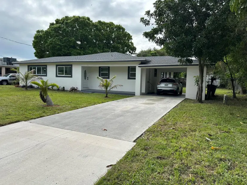 Picture of 707 Ohio Avenue, Fort Pierce FL 34950