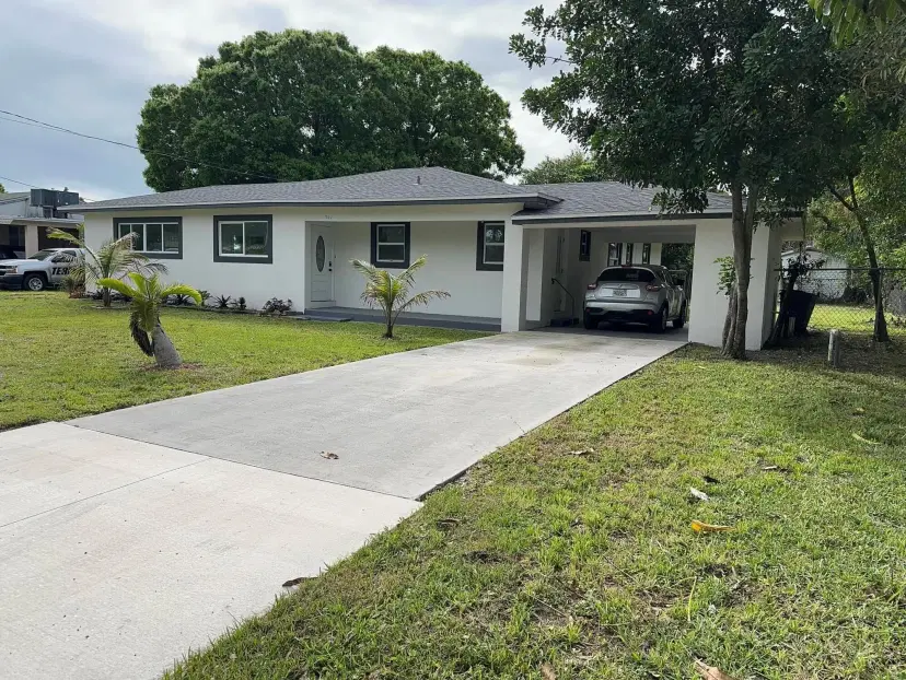 Picture of 707 Ohio Avenue, Fort Pierce FL 34950