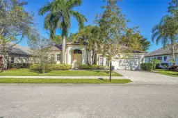 Picture of 3982 W Lake Estates Dr, Davie, FL 33328