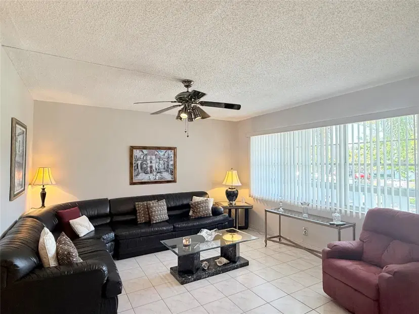 Picture of 2158 Cambridge G 2158, Deerfield Beach FL 33442