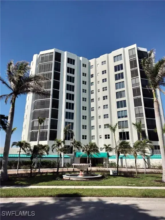 Picture of 4183 Bay Beach Ln 345, Fort Myers Beach FL 33931