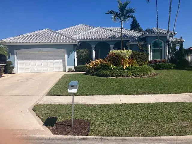 Picture of 7043 Peninsula Court, Lake Worth, FL 33467