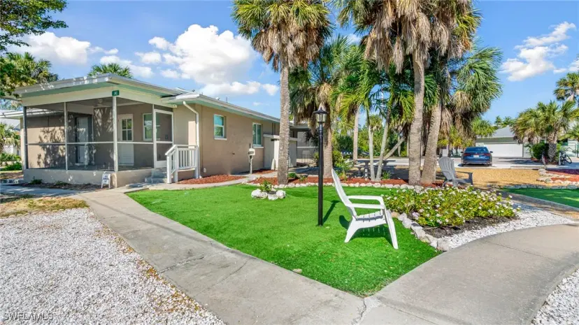 Picture of 832 Donax St A2, Sanibel FL 33957