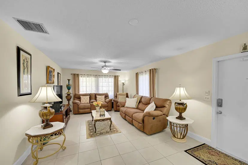 Picture of 10160 44Th Drive 376, Boynton Beach FL 33436