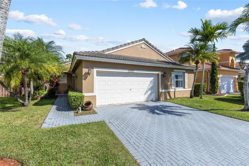 Picture of 18683 SW 15Th St, Pembroke Pines FL 33029