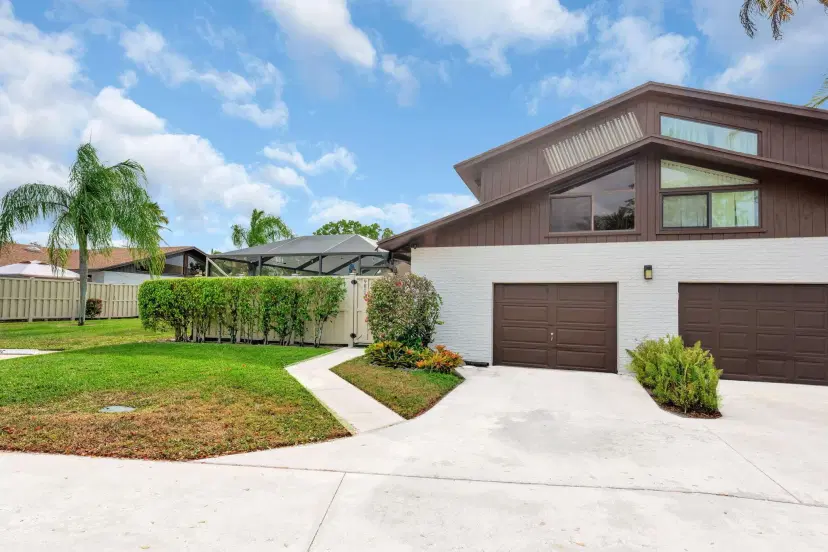 Picture of 9802 Boca Gardens Circle N C, Boca Raton FL 33496