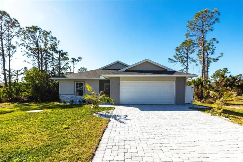 Picture of 160 Green Pine, Rotonda West FL 33947