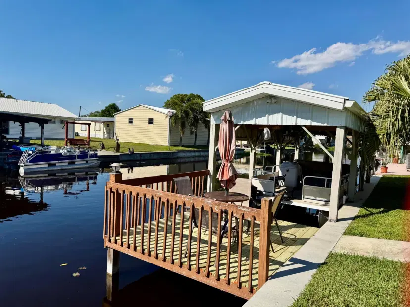 Picture of 1183 Canal Way, Okeechobee FL 34974