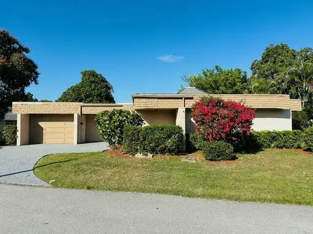 Picture of 5703 S Bayberry Lane, Tamarac, FL 33319