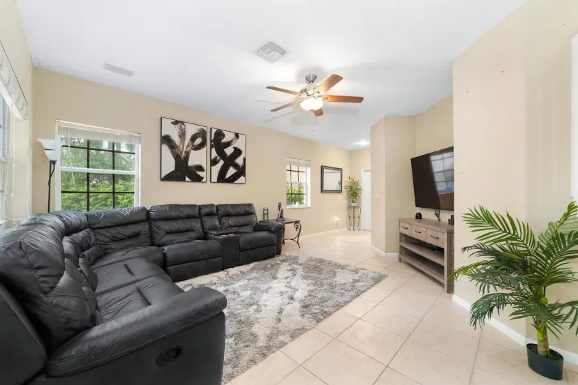 Picture of 754 NW 126 Avenue, Coral Springs FL 33071