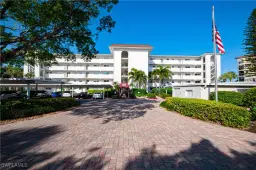 Picture of 29 High Point Cir E 508, Naples, FL 34103