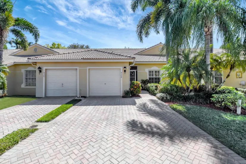 Picture of 9308 Swansea Lane, West Palm Beach FL 33411