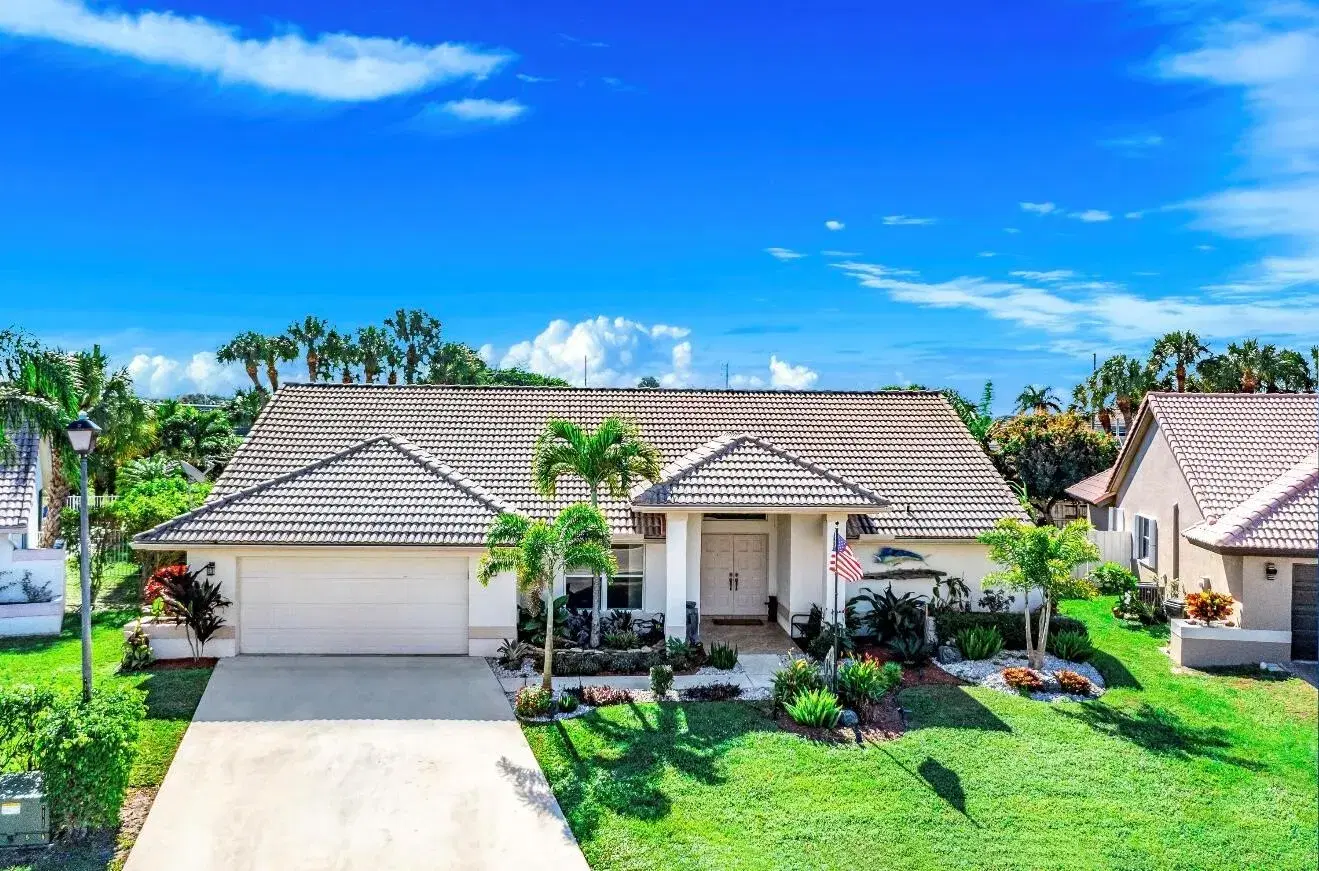 Picture of 6766 Blue Bay Circle, Lake Worth, FL 33467