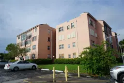 Picture of 2841 Somerset Dr 115, Lauderdale Lakes, FL 33311