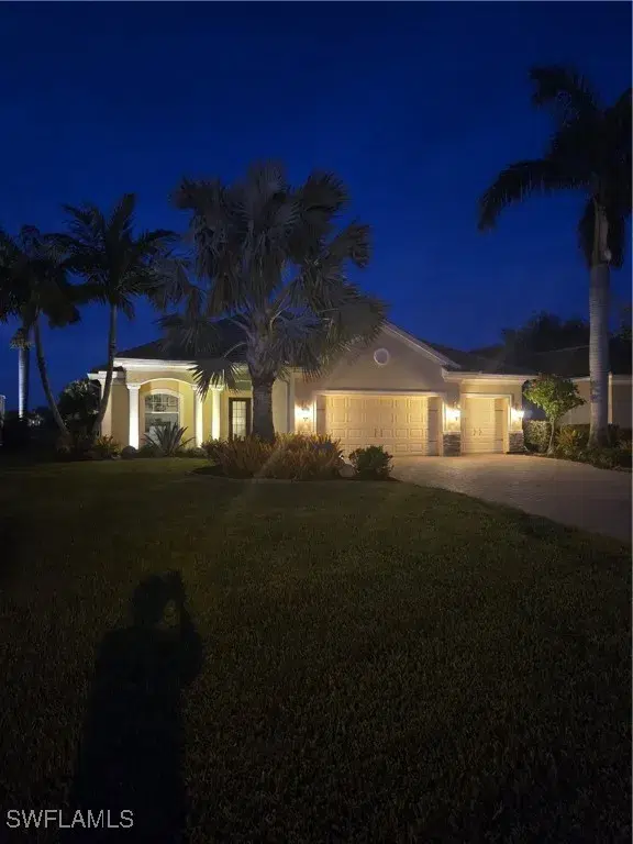 Picture of 13581 Palmetto Grove Dr, Fort Myers FL 33905