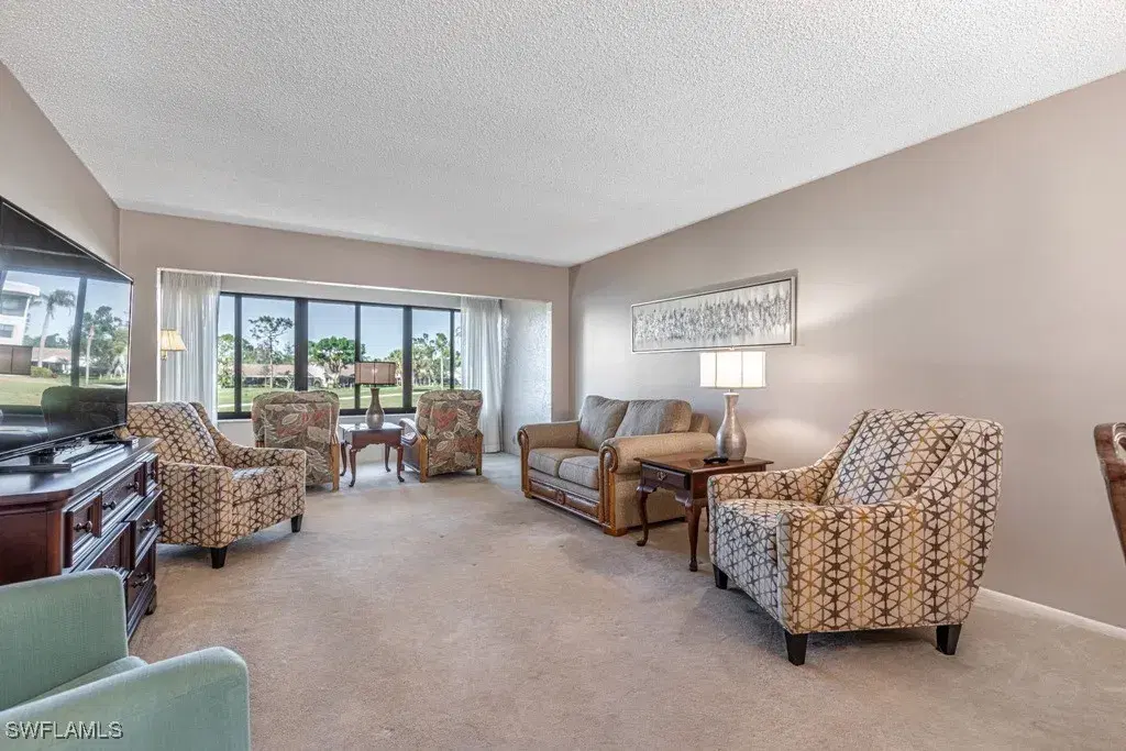 Picture of 1747 Pebble Beach Dr 104, Fort Myers, FL 33907