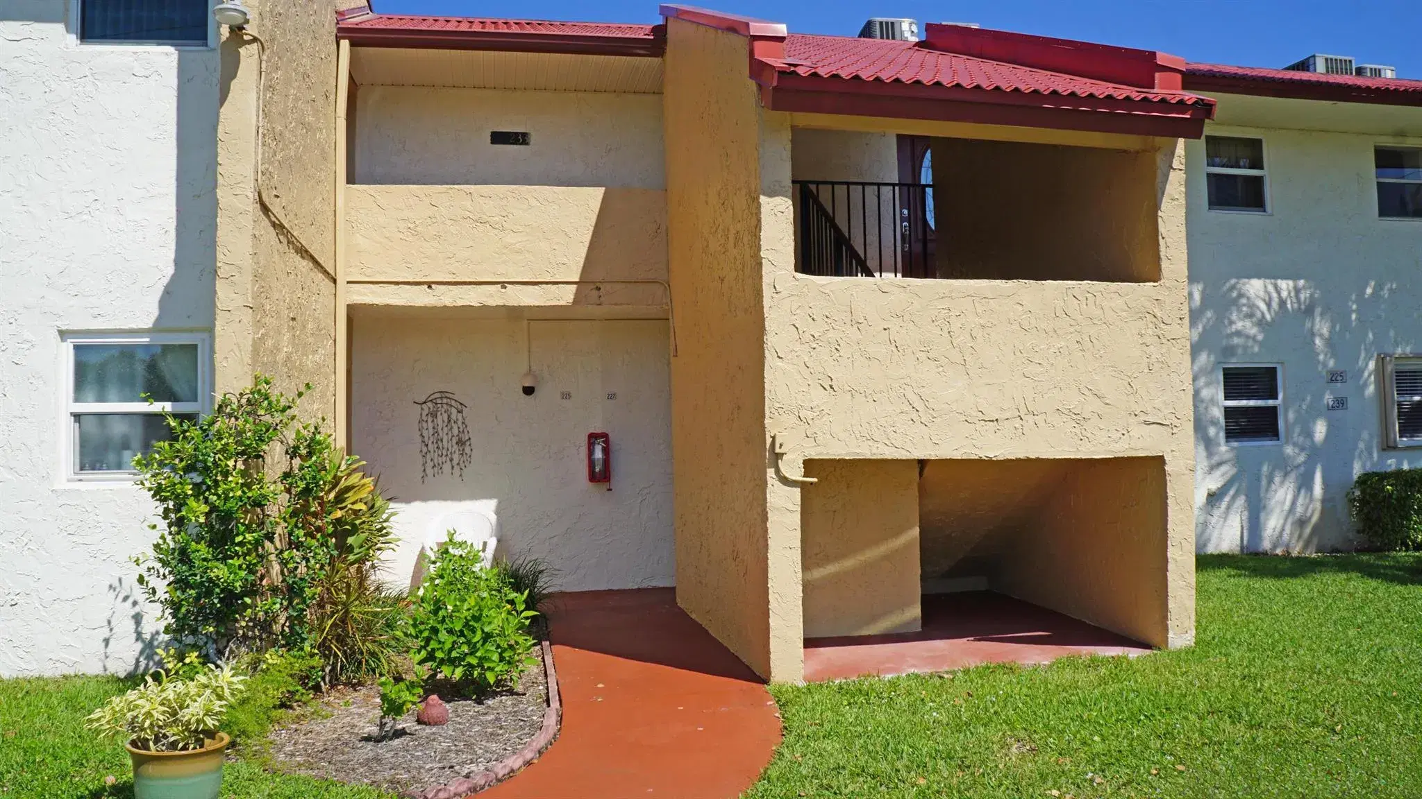 Picture of 235 Golden River Drive, West Palm Beach, FL 33411