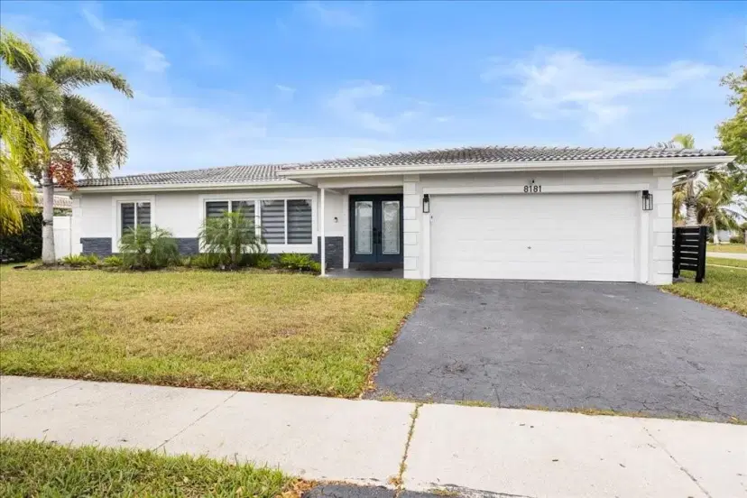 Picture of 8181 NW 67Th Ave, Tamarac FL 33321