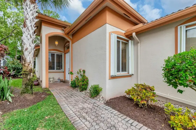 Picture of 8126 Brindisi Lane, Boynton Beach FL 33472