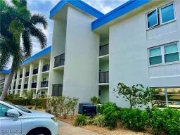 Picture of 1828 Pine Valley Dr 102, Fort Myers, FL 33907