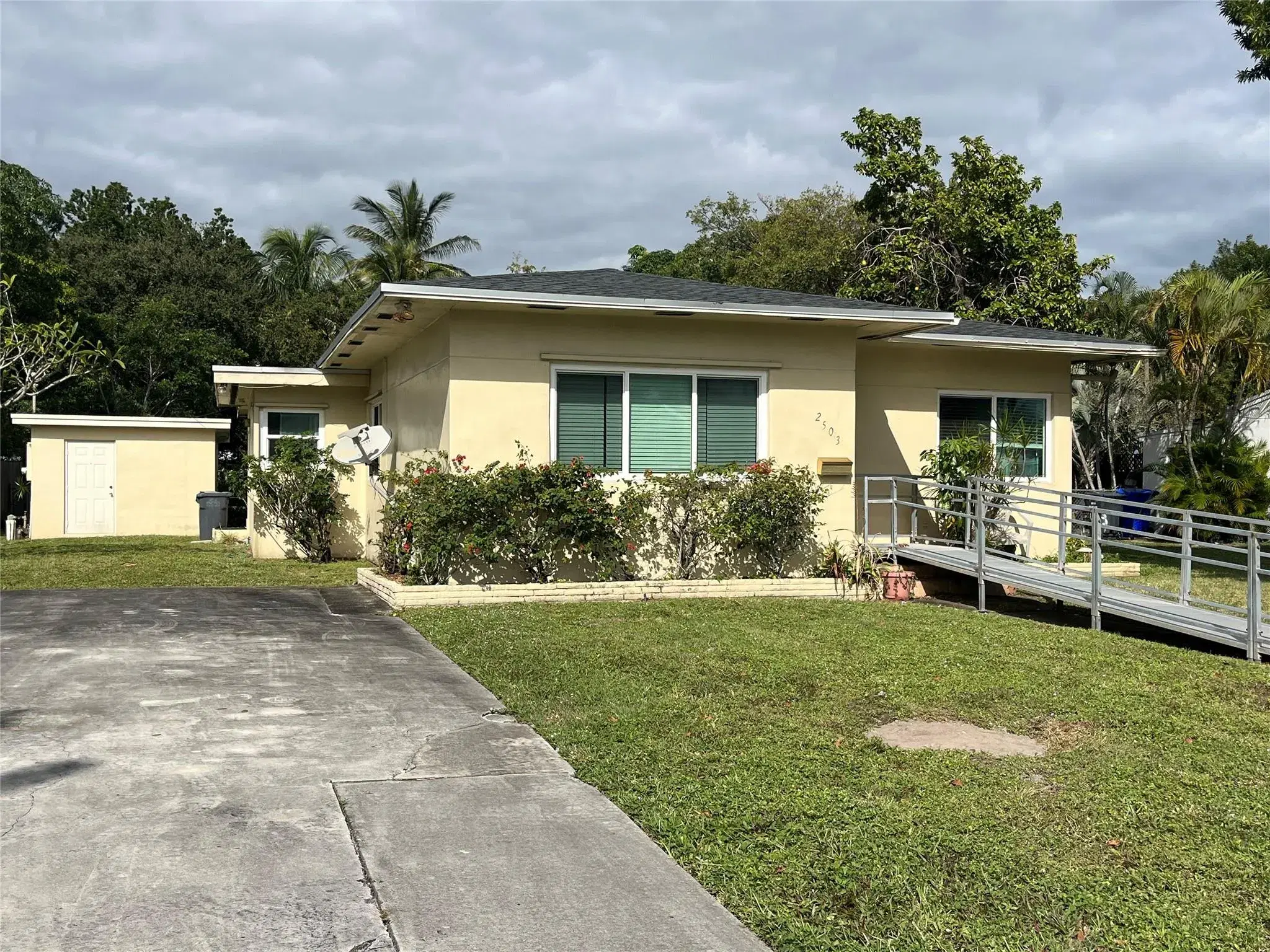 Picture of 2503 Adams St, Hollywood, FL 33020