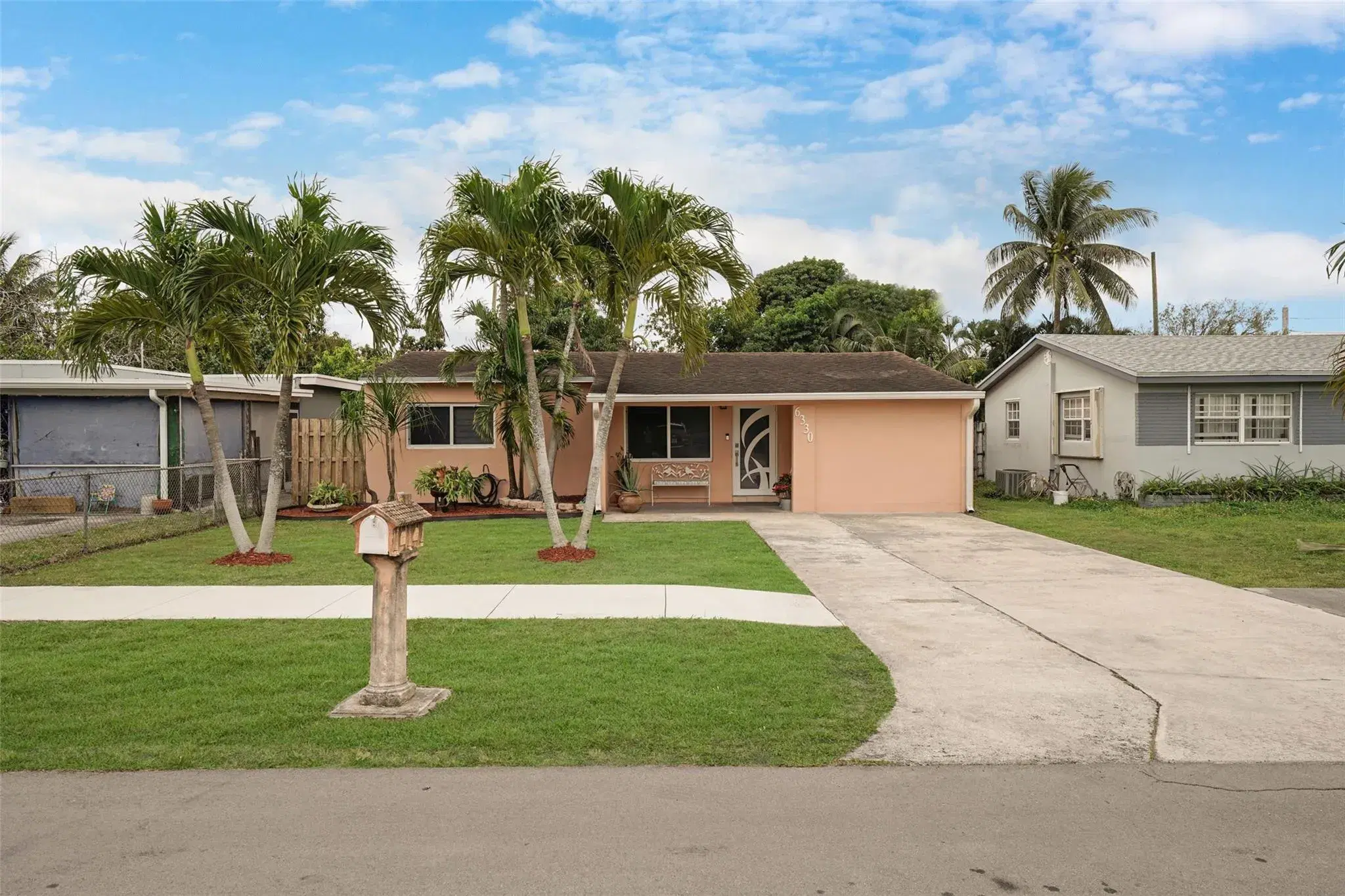 Picture of 6330 Jefferson St, Hollywood, FL 33023