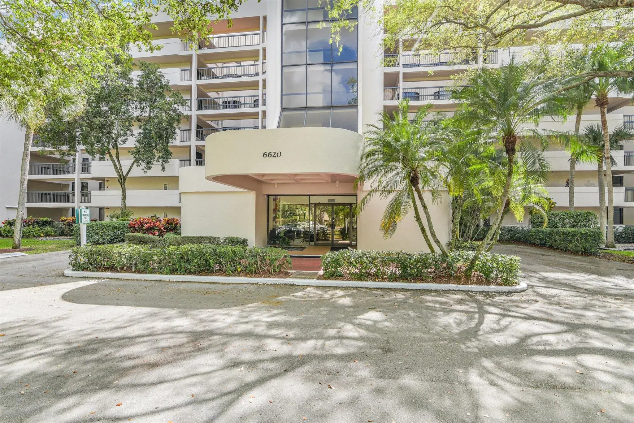 Picture of 6620 Boca De Mar Drive 105, Boca Raton, FL 33433