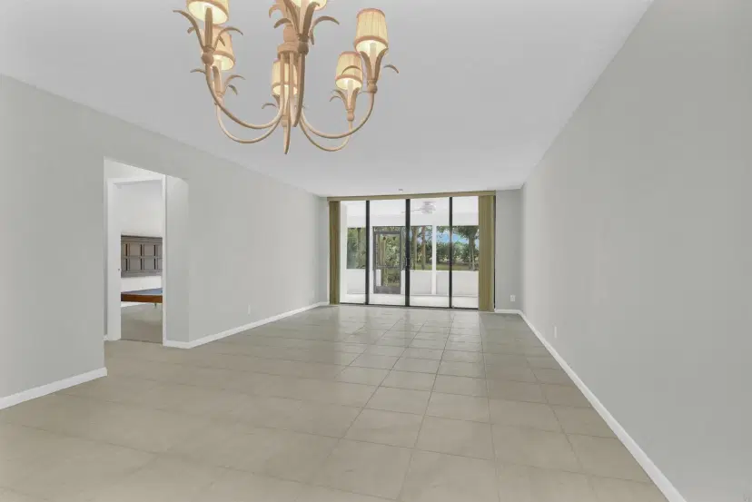 Picture of 6620 Boca De Mar Drive 105, Boca Raton FL 33433