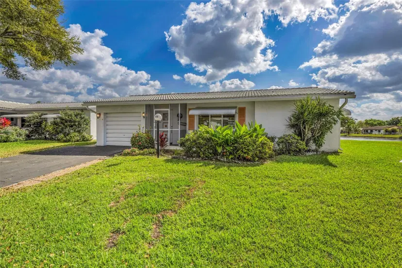 Picture of 1010 NW 89Th Way, Plantation FL 33322