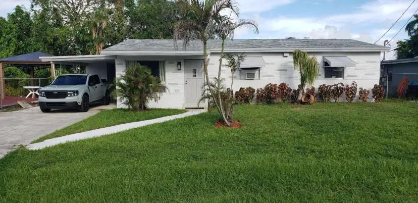 Picture of 4916 SW 43Rd Ter, Fort Lauderdale FL 33314