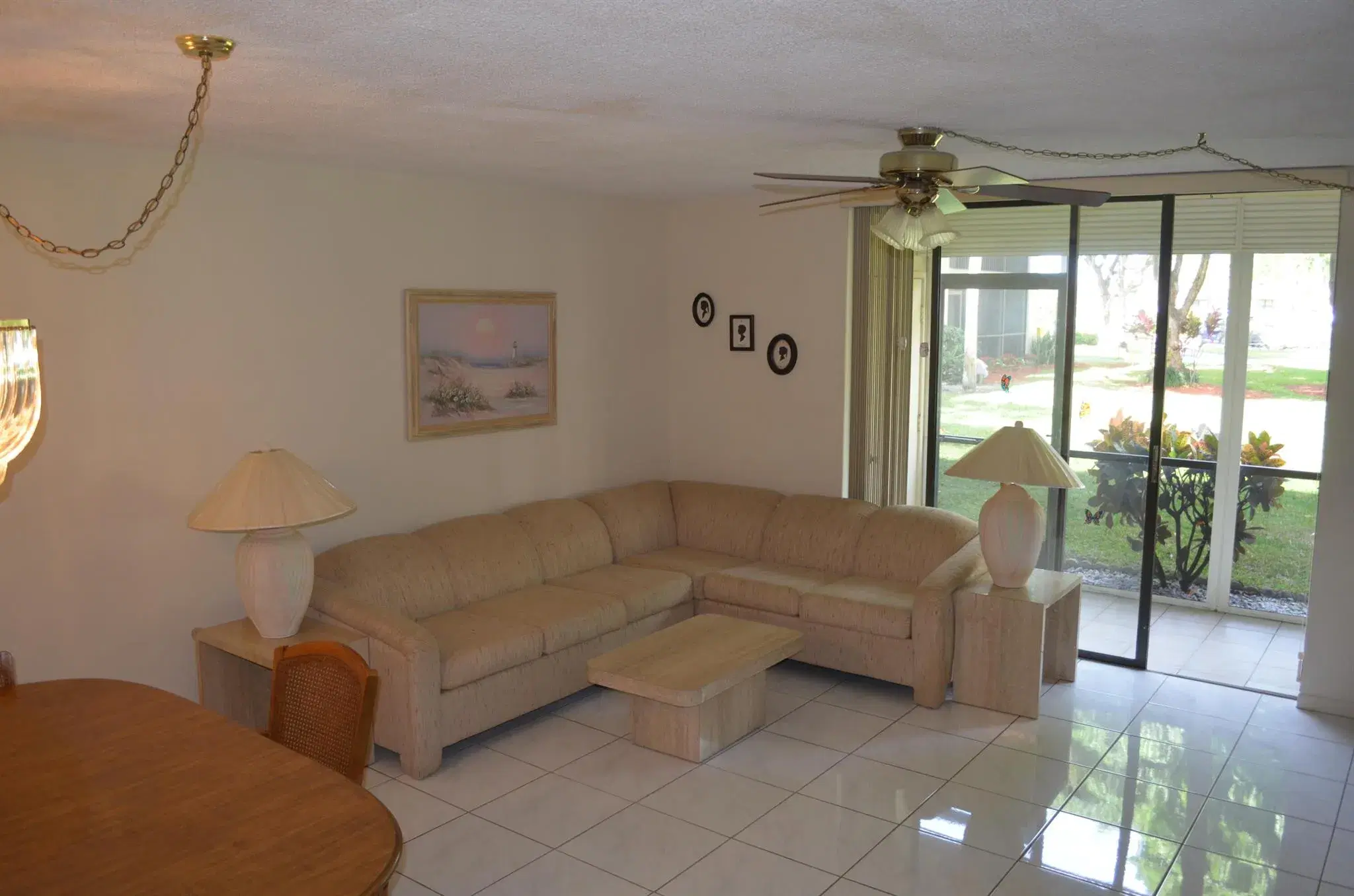 Picture of 5250 Las Verdes Circle 105, Delray Beach, FL 33484