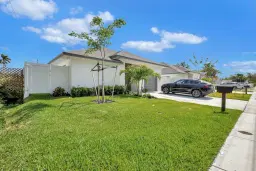 Picture of 1041 W Lakewood Road, West Palm Beach, FL 33405