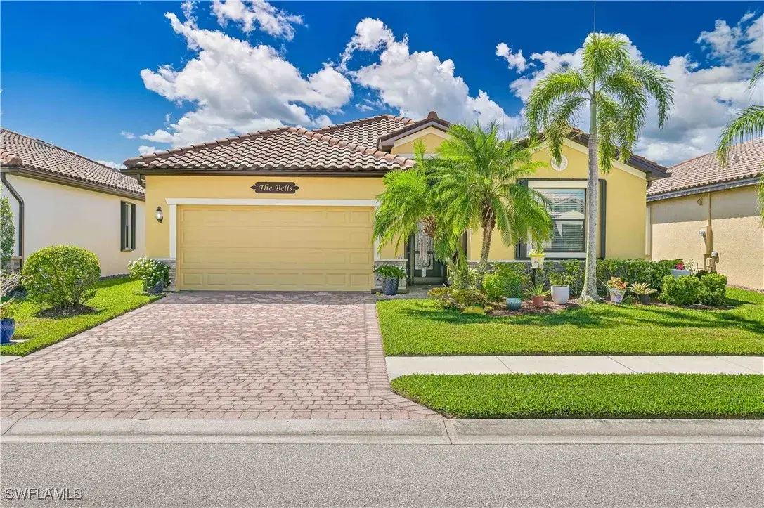 Picture of 2877 Via Piazza Loop, Fort Myers, FL 33905