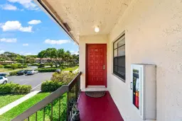 Picture of 9282 Vista Del Lago 33-D, Boca Raton, FL 33428